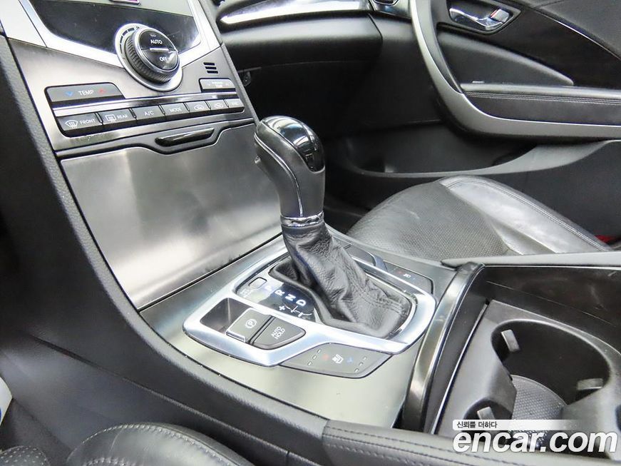 Hyundai Grandeur 2015