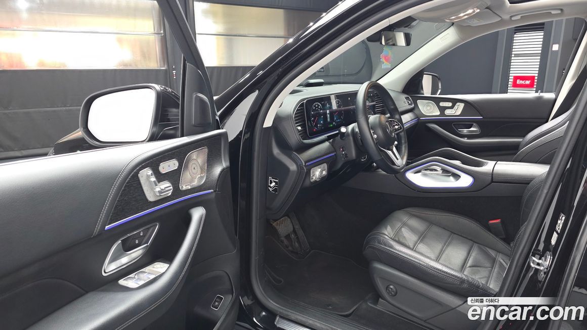 Mercedes-Benz GLE-Class 2023