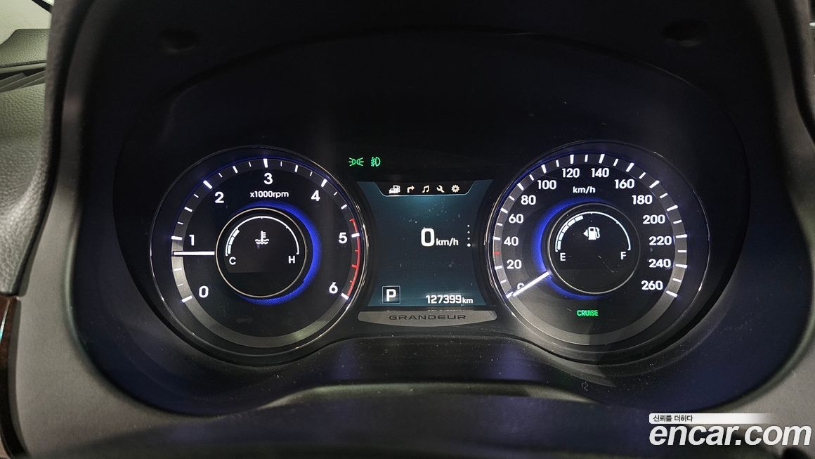 Hyundai Grandeur 2015