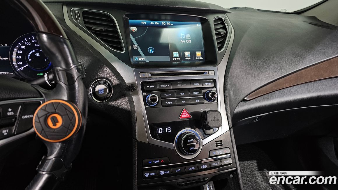 Hyundai Grandeur 2015