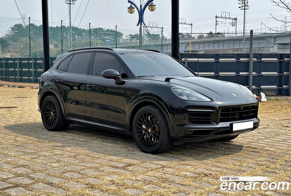 Porsche Cayenne 2020
