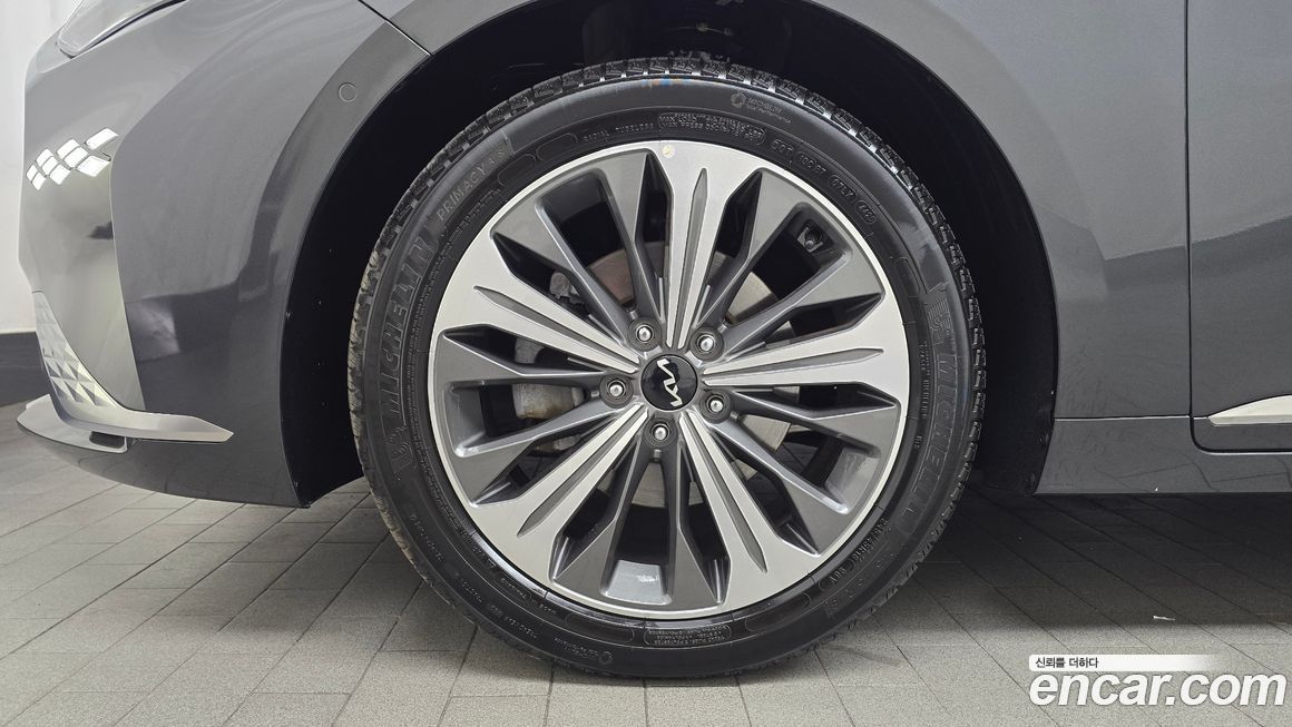 Kia K8 2024
