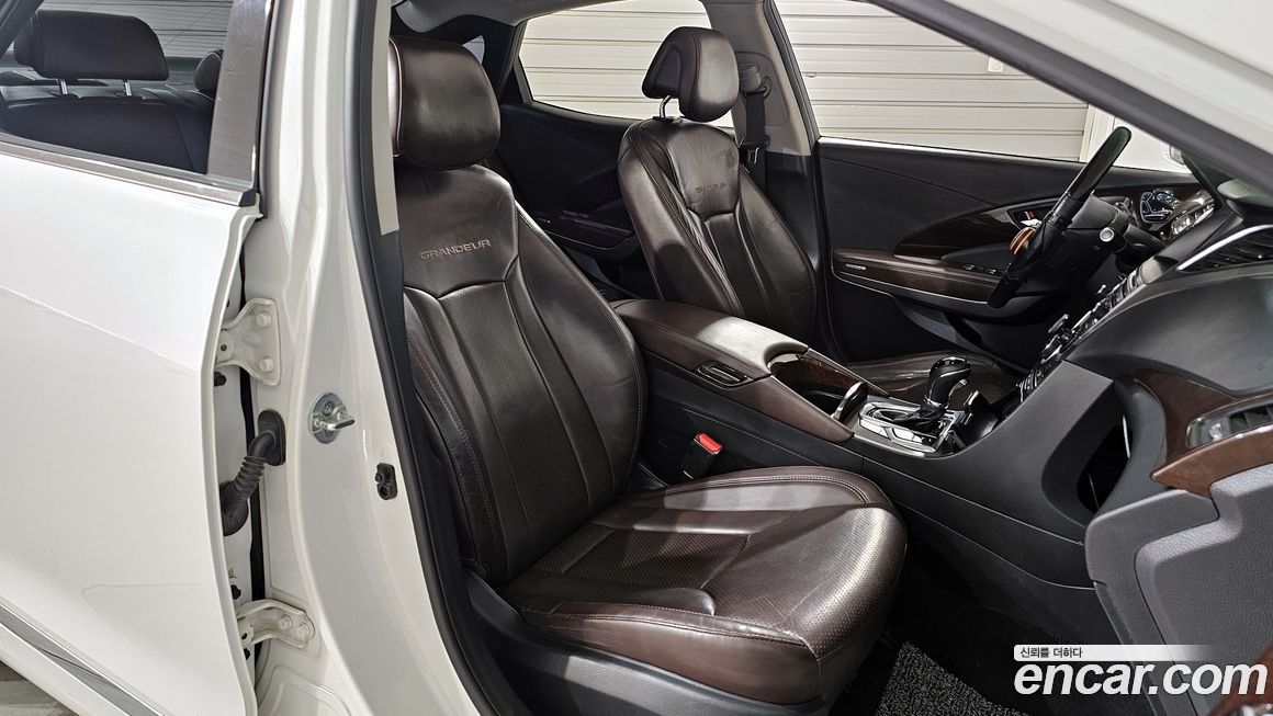 Hyundai Grandeur 2015
