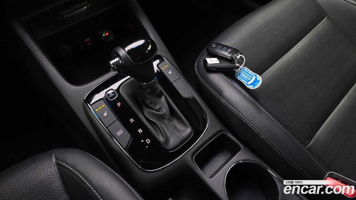 Kia K3 2016