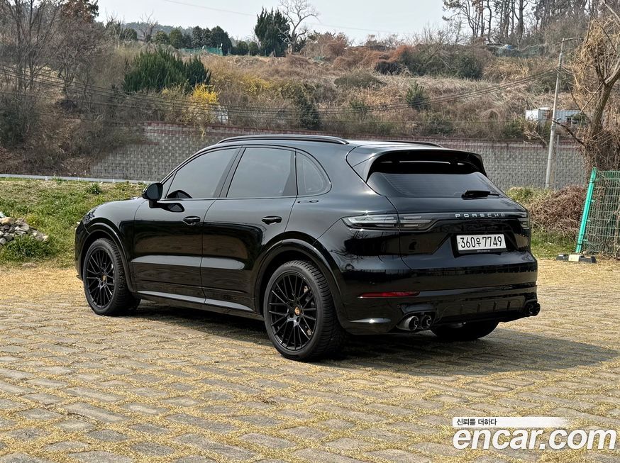 Porsche Cayenne 2020