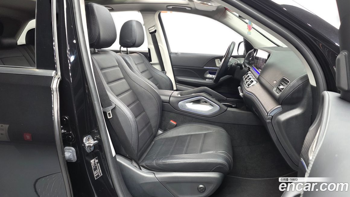 Mercedes-Benz GLE-Class 2023