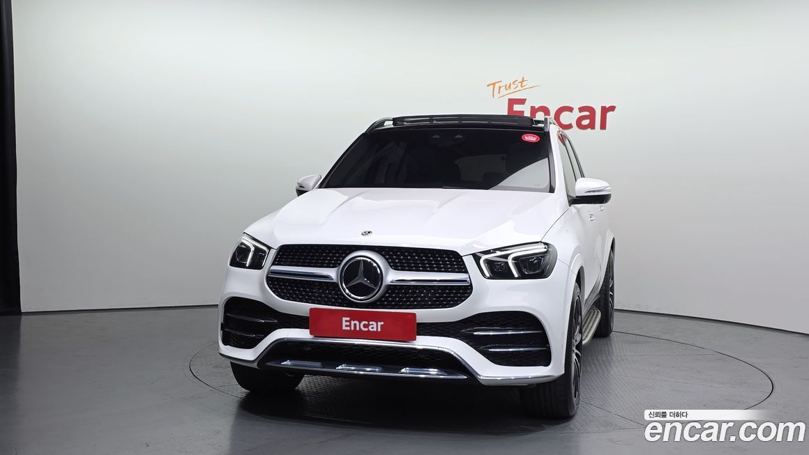 Mercedes-Benz GLE-Class 2023