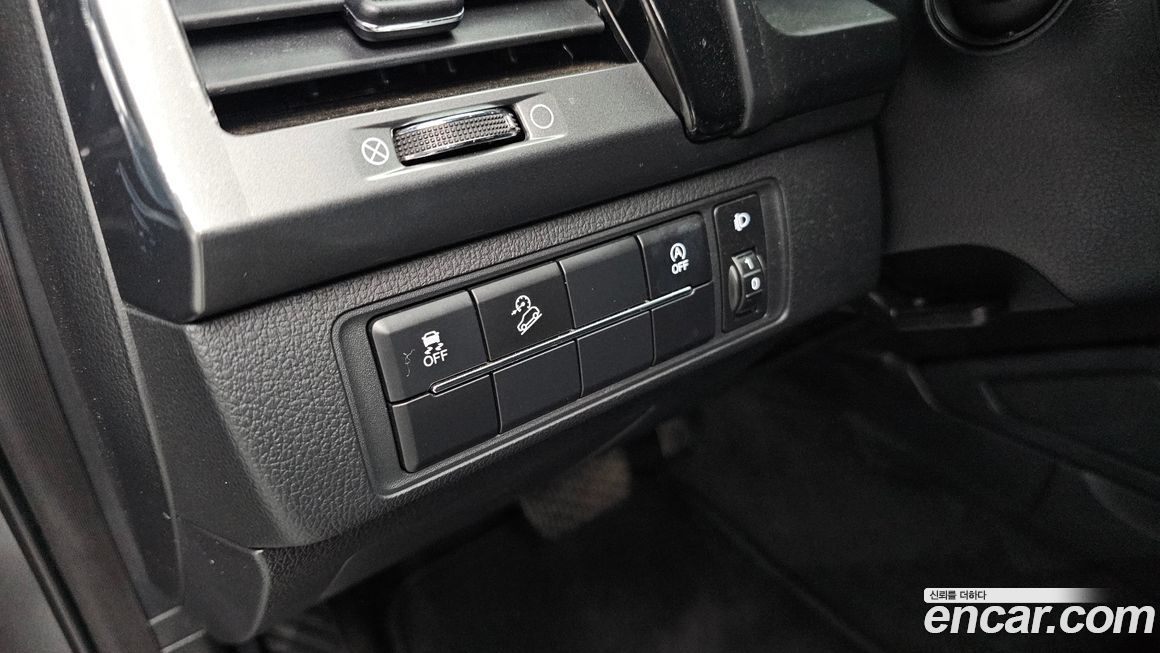 KG_Mobility_Ssangyong Rexton 2023