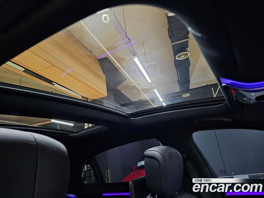 Mercedes-Benz S-Class 2024