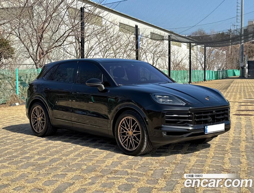Porsche Cayenne 2024