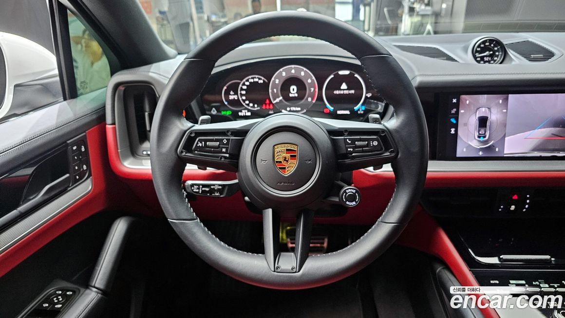 Porsche Cayenne 2024