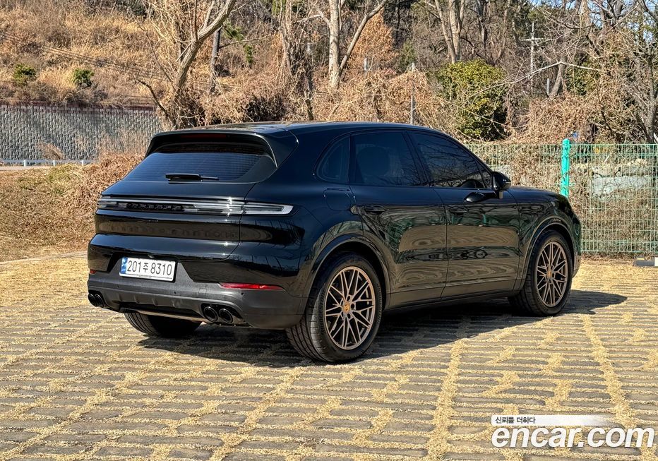 Porsche Cayenne 2024