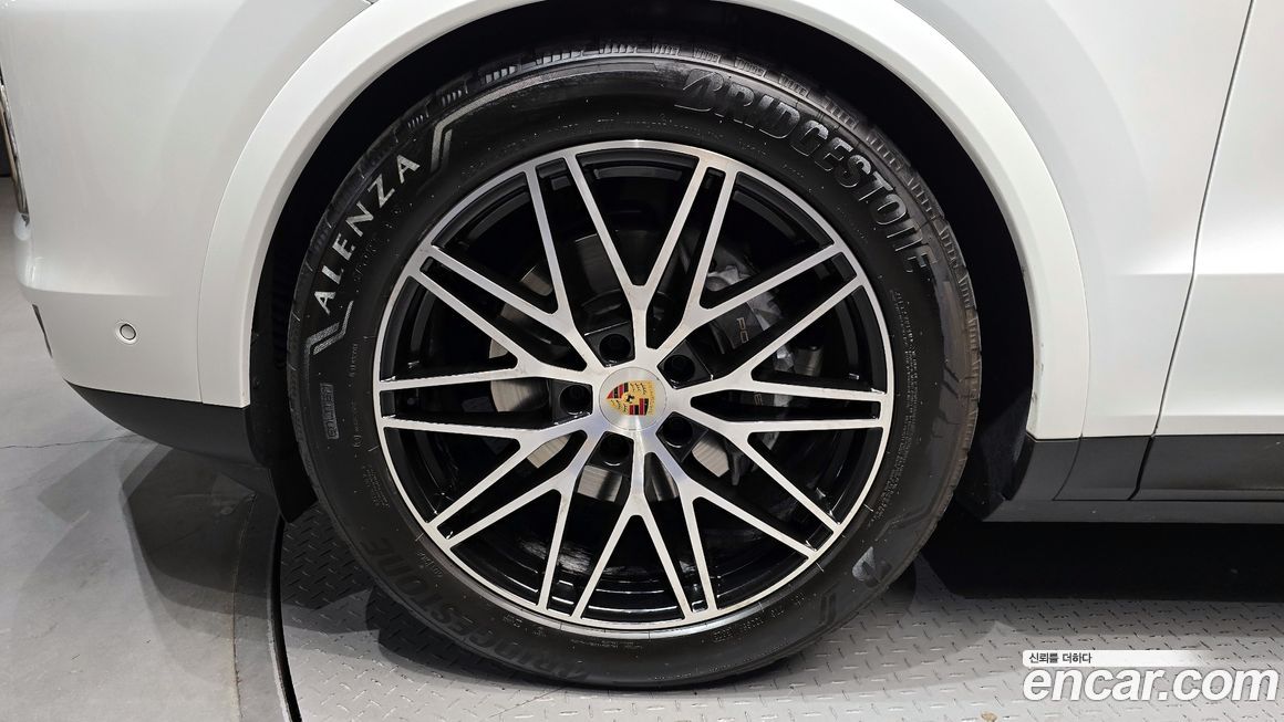 Porsche Cayenne 2024