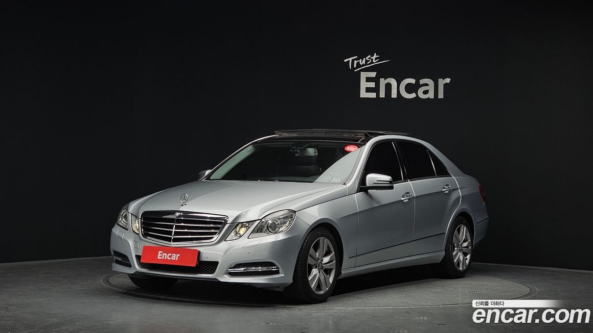 Mercedes-Benz E-Class 2011