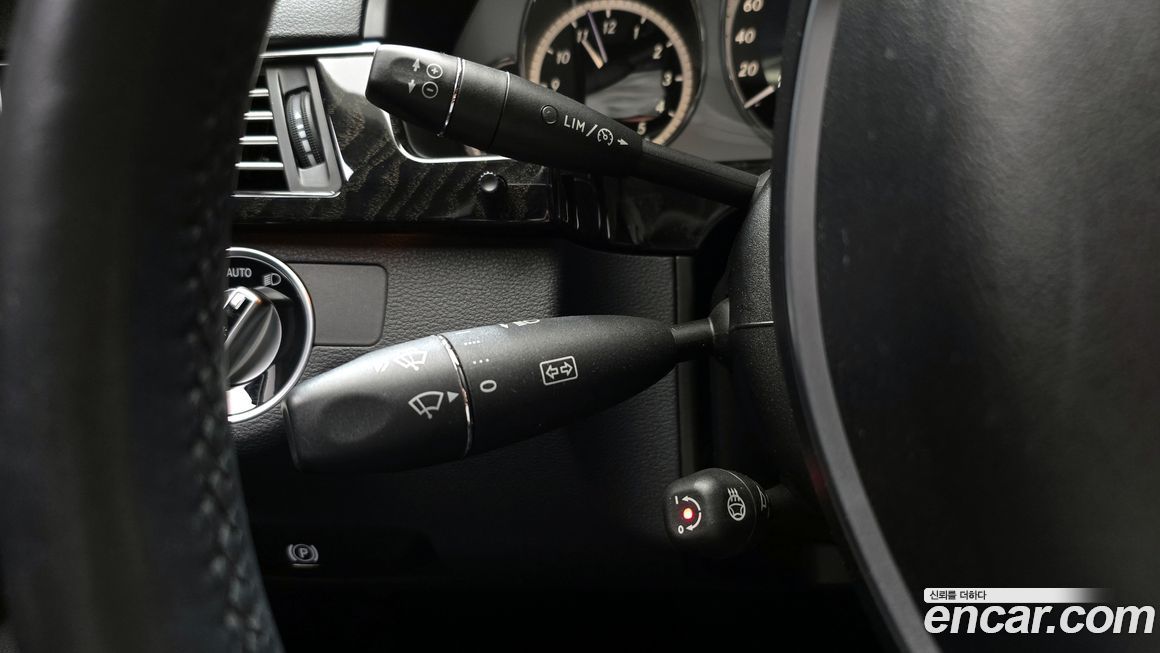 Mercedes-Benz E-Class 2013