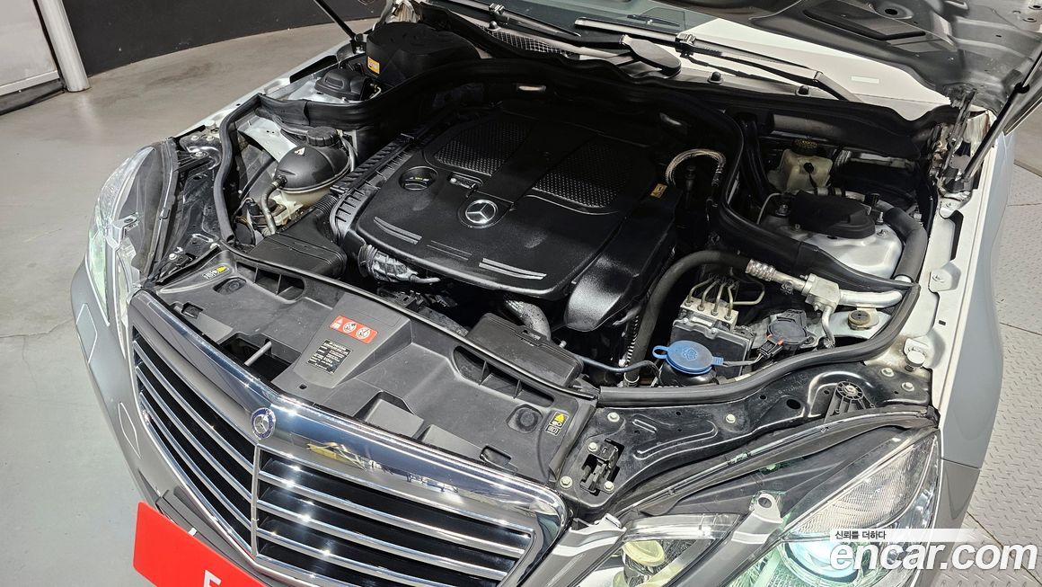 Mercedes-Benz E-Class 2013