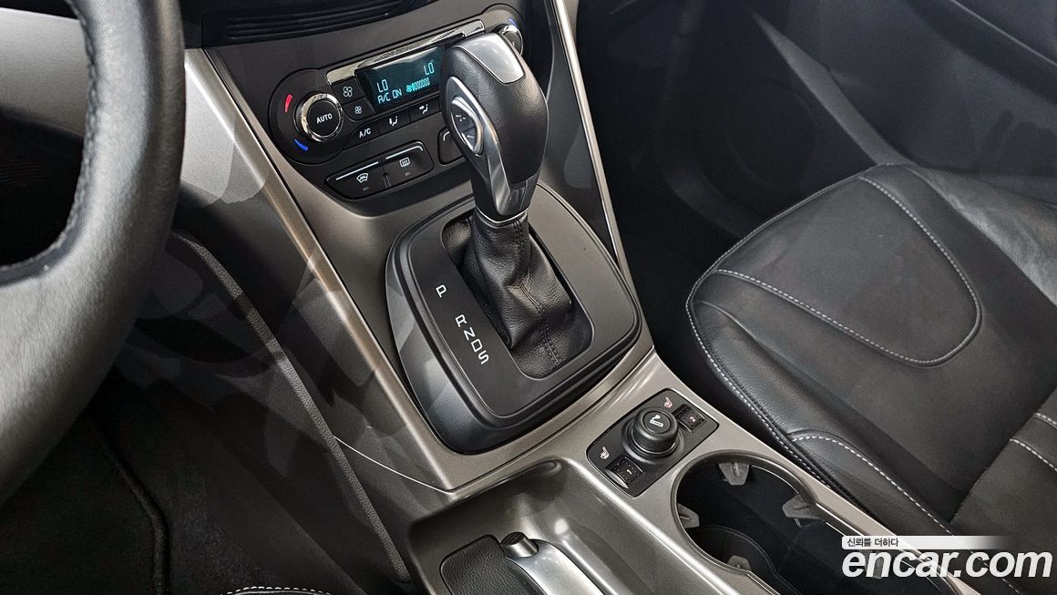 Ford Kuga 2016