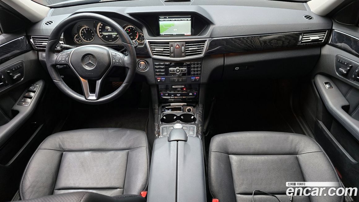 Mercedes-Benz E-Class 2013