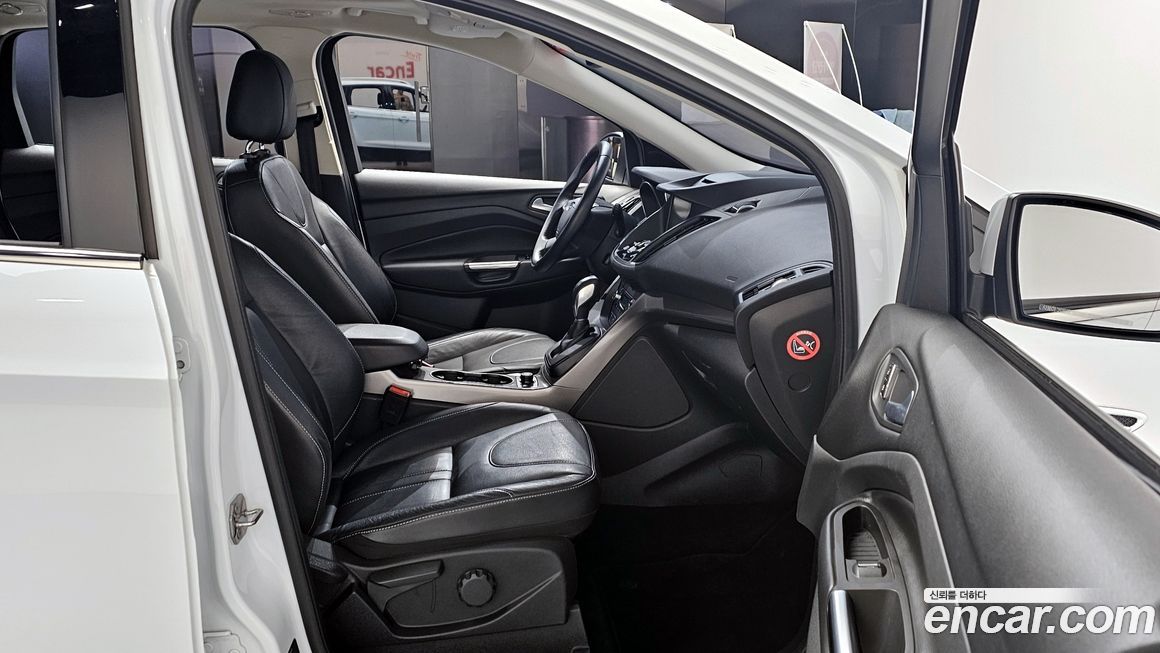 Ford Kuga 2016