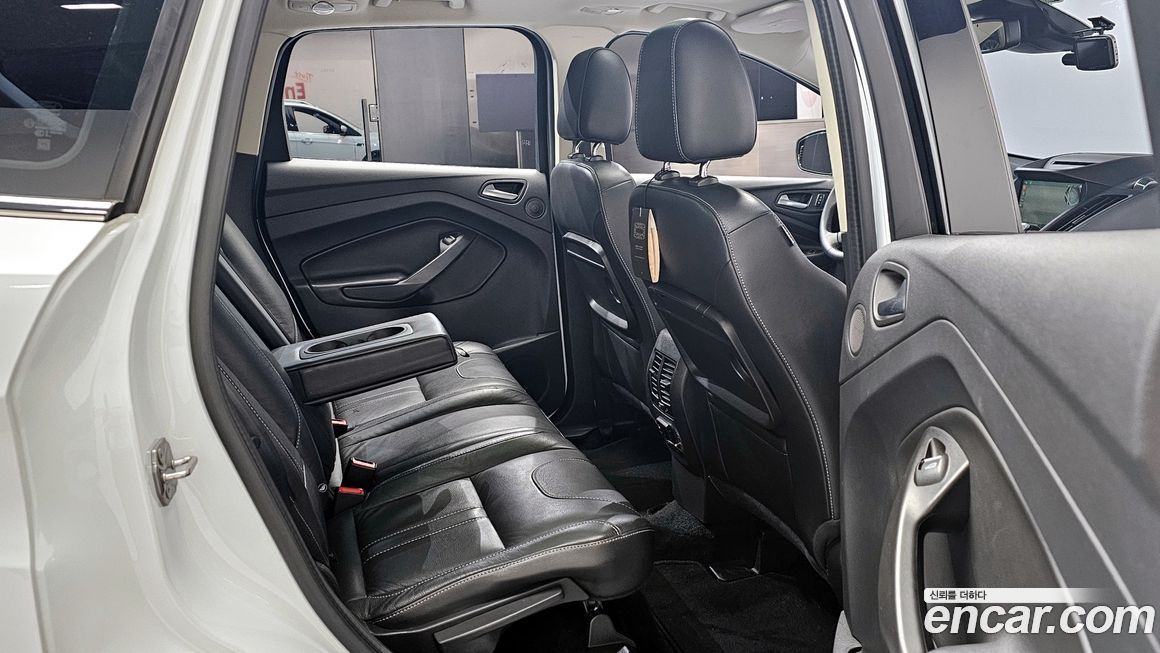Ford Kuga 2016