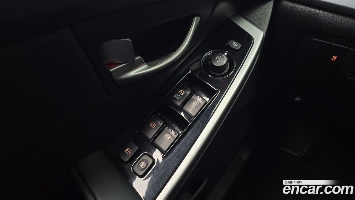 KG_Mobility_Ssangyong KORANDO 2014