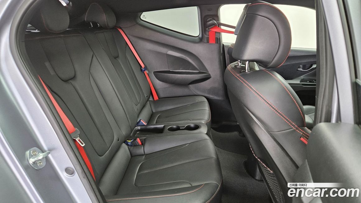 Hyundai Veloster 2019