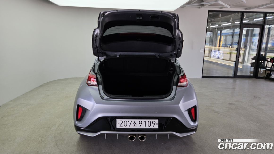 Hyundai Veloster 2019