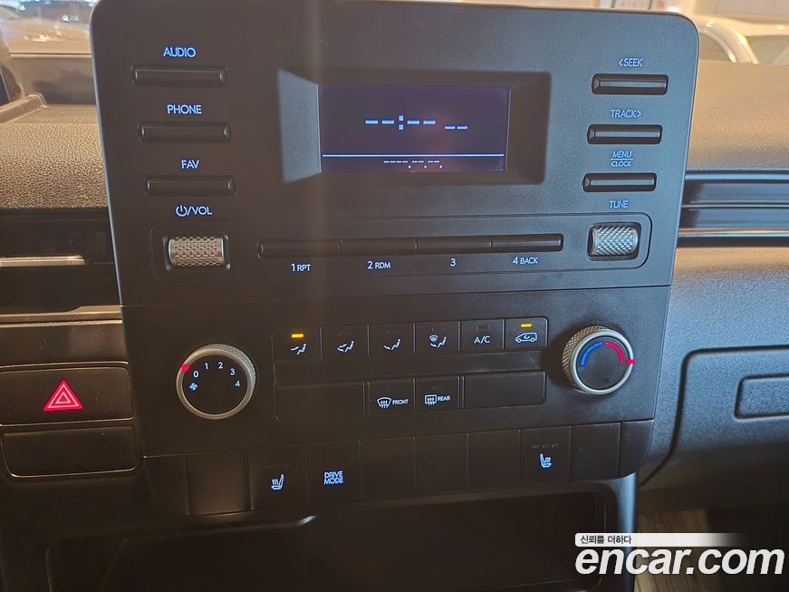 Hyundai Staria 2022