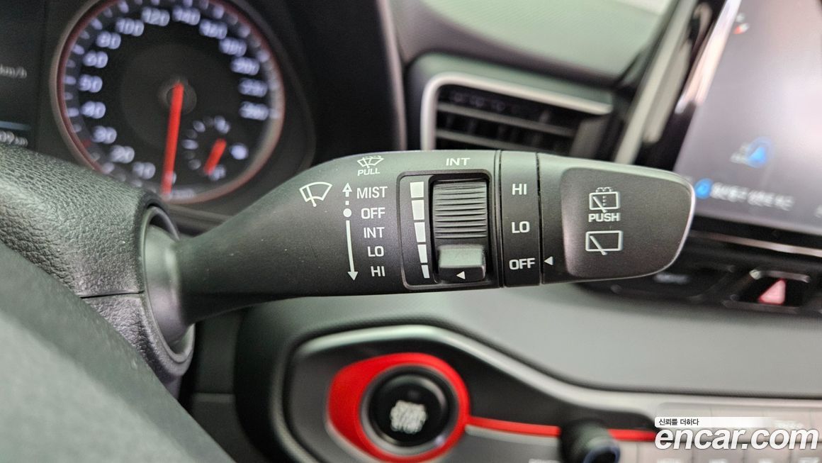 Hyundai Veloster 2019