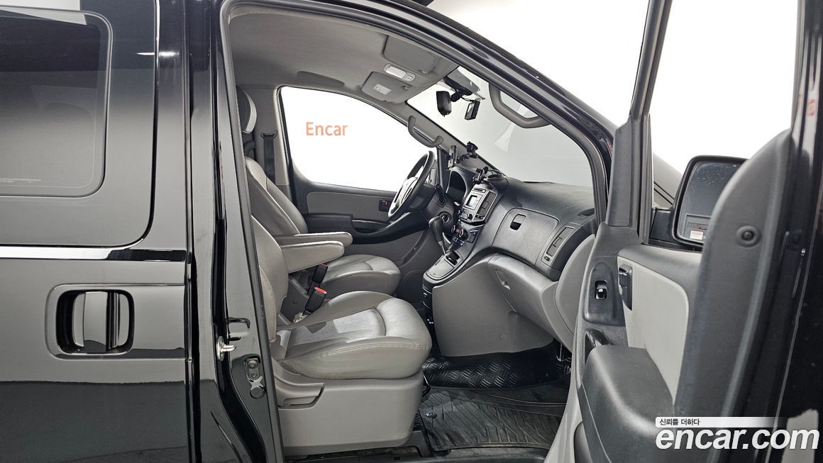 Hyundai Starex 2020