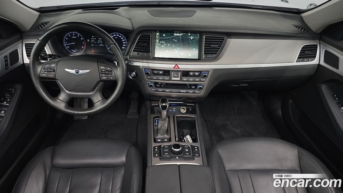 Hyundai Genesis 2015