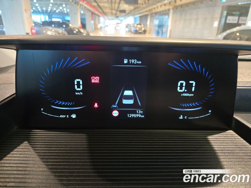 Hyundai Staria 2022