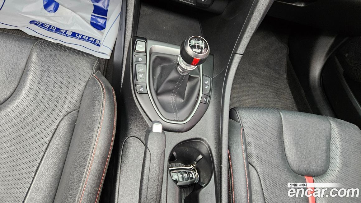 Hyundai Veloster 2019