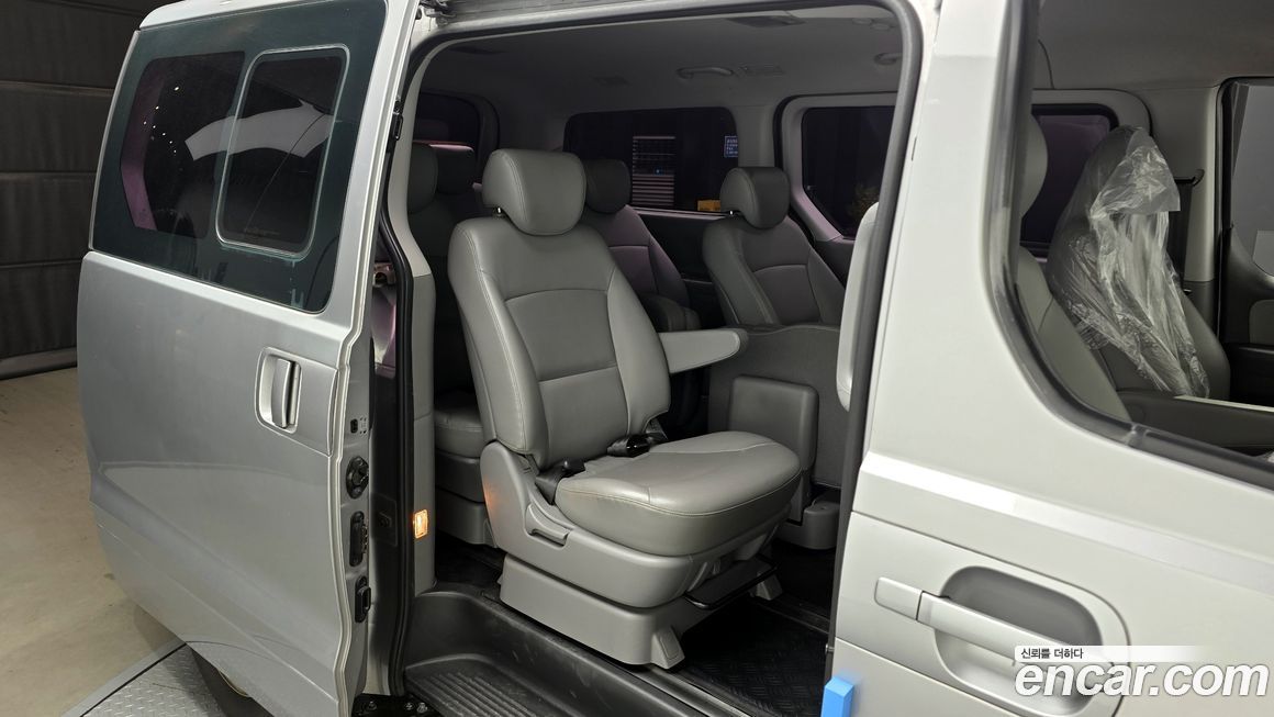 Hyundai Starex 2017