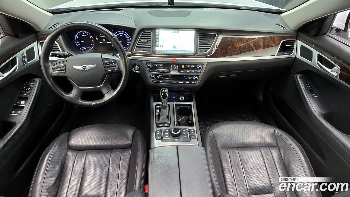 Hyundai Genesis 2016