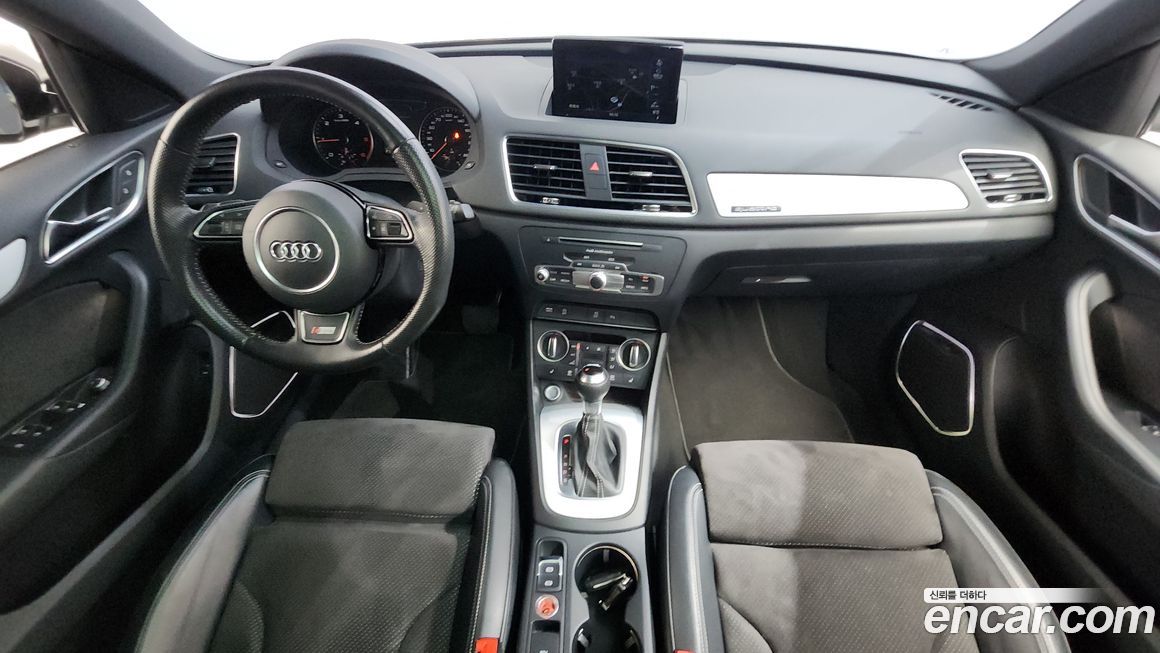 Audi Q3 2015