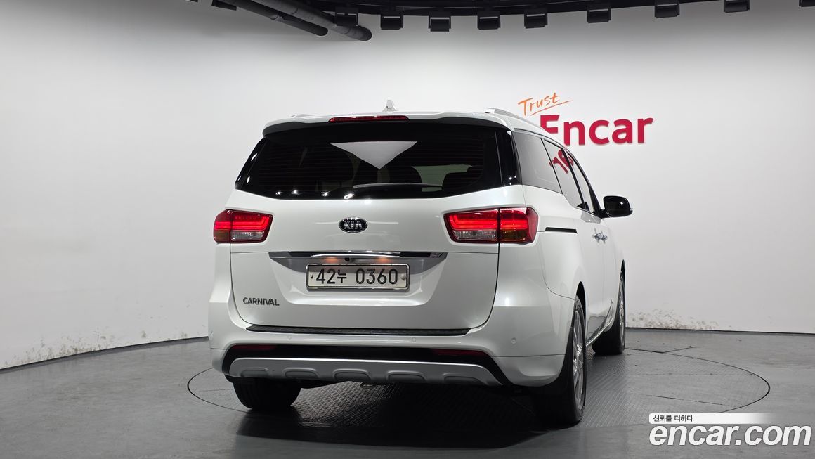 Kia Canival 2017