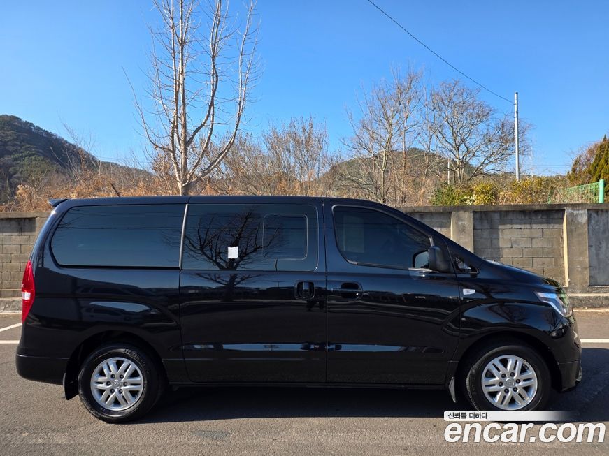 Hyundai Starex 2020