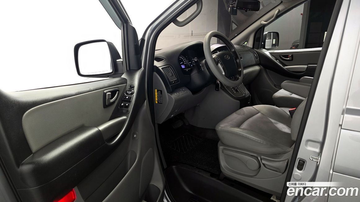 Hyundai Starex 2020