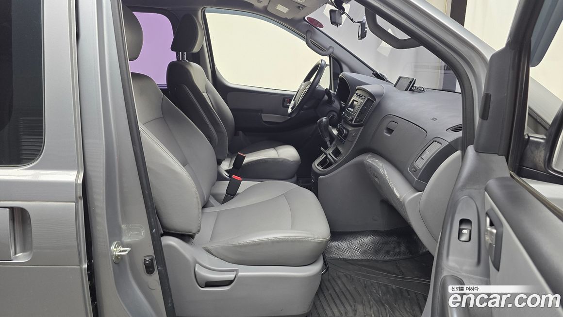 Hyundai Starex 2019
