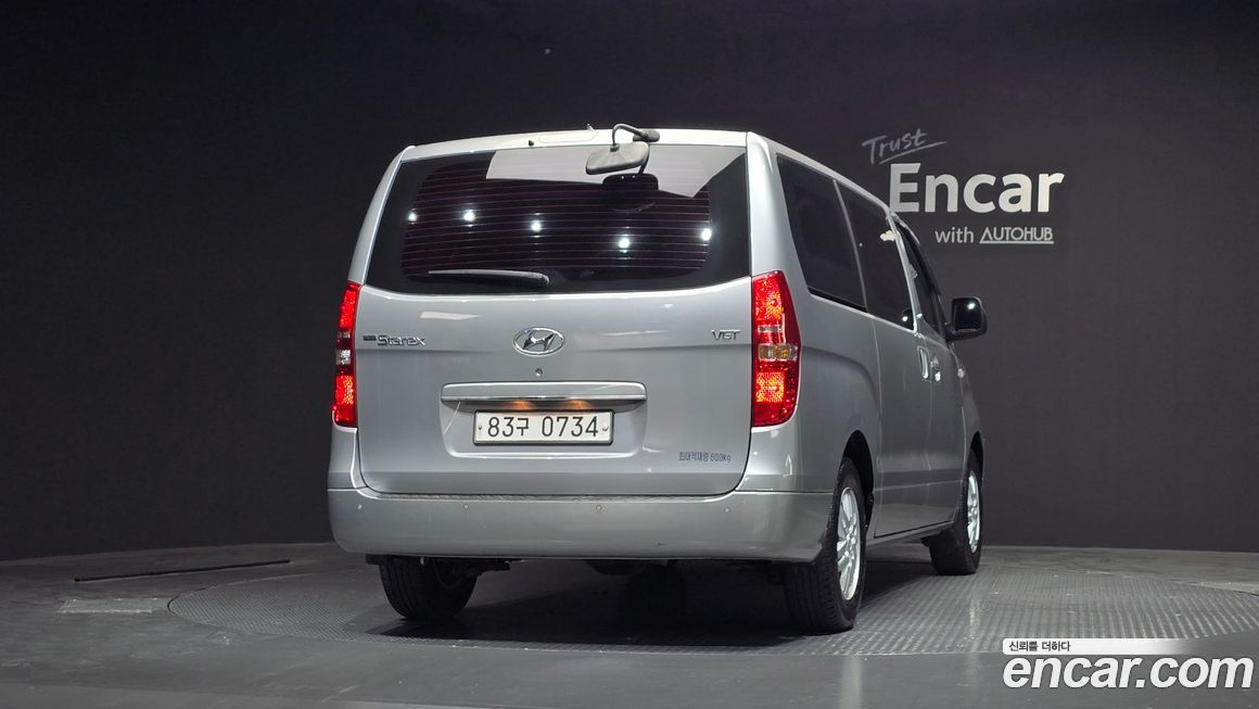 Hyundai Starex 2019