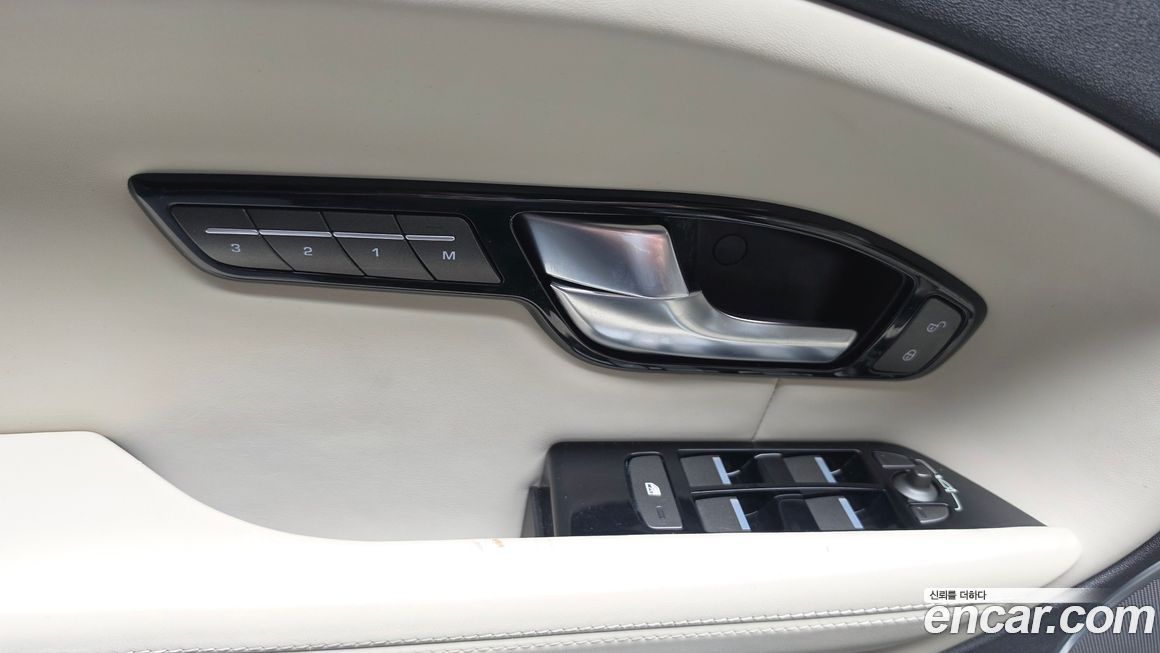 Land Rover Range Rover Evoque 2018