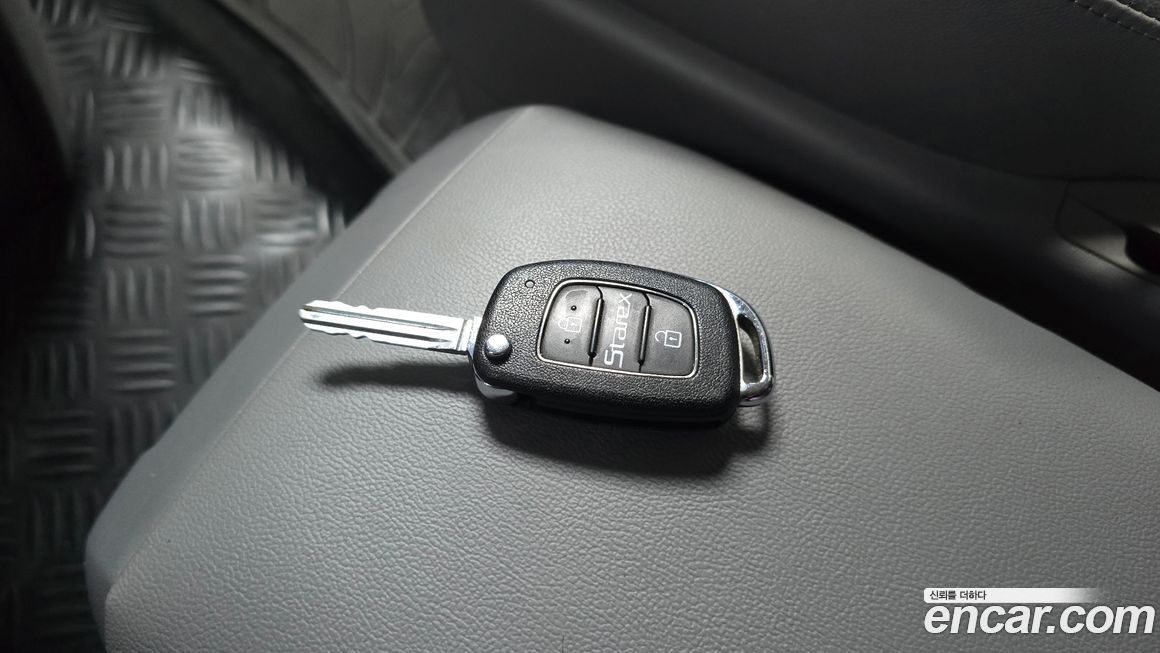 Hyundai Starex 2019