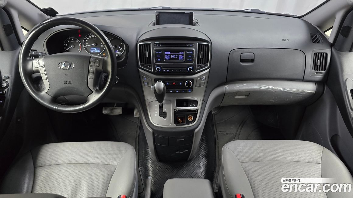 Hyundai Starex 2019