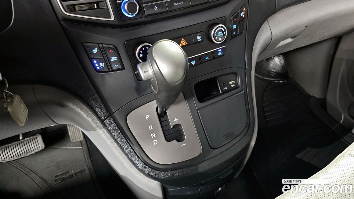Hyundai Starex 2019