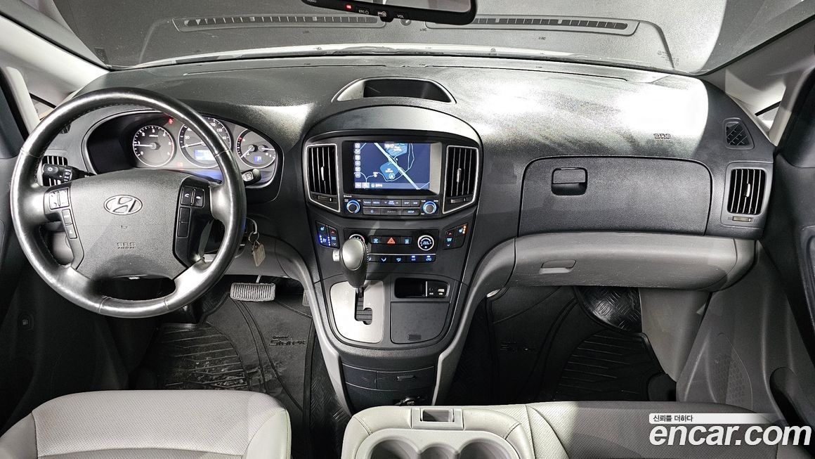 Hyundai Starex 2019