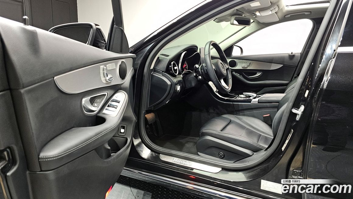 Mercedes-Benz C-Class 2017
