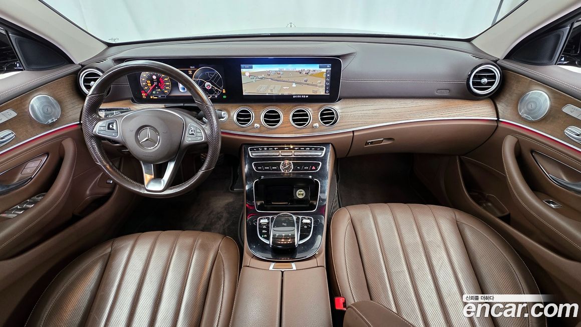 Mercedes-Benz E-Class 2018