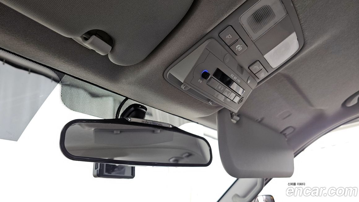 Hyundai Starex 2019