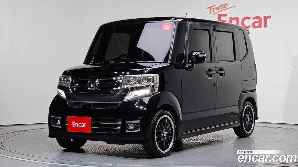 Honda N-BOX 2017